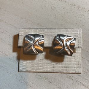 Breuning square earrings